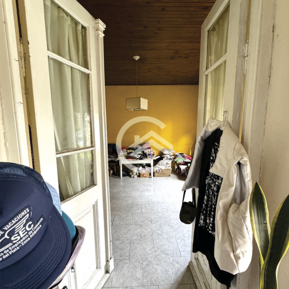 Oportunidad! Casa 5 ambientes con parque apta credito! 