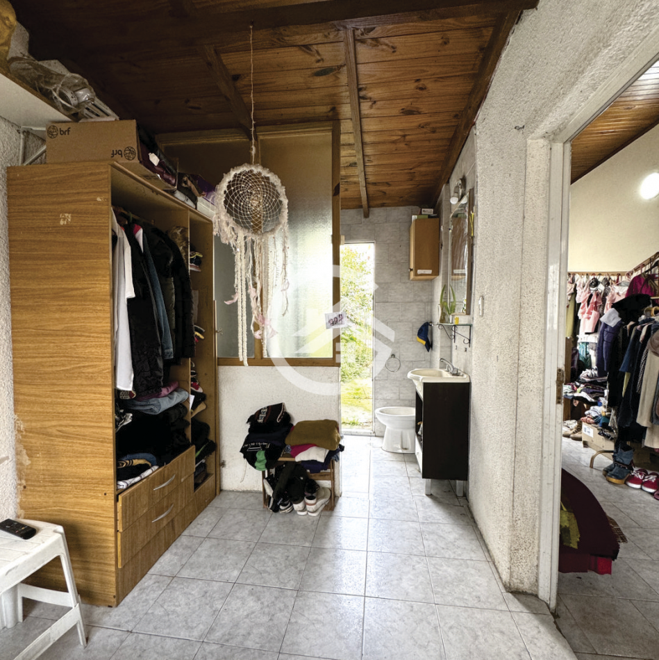 Oportunidad! Casa 5 ambientes con parque apta credito! 