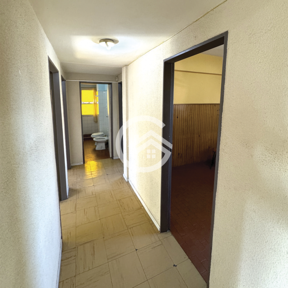 DEPARTAMENTO 4 AMBIENTES CON COCHERA 