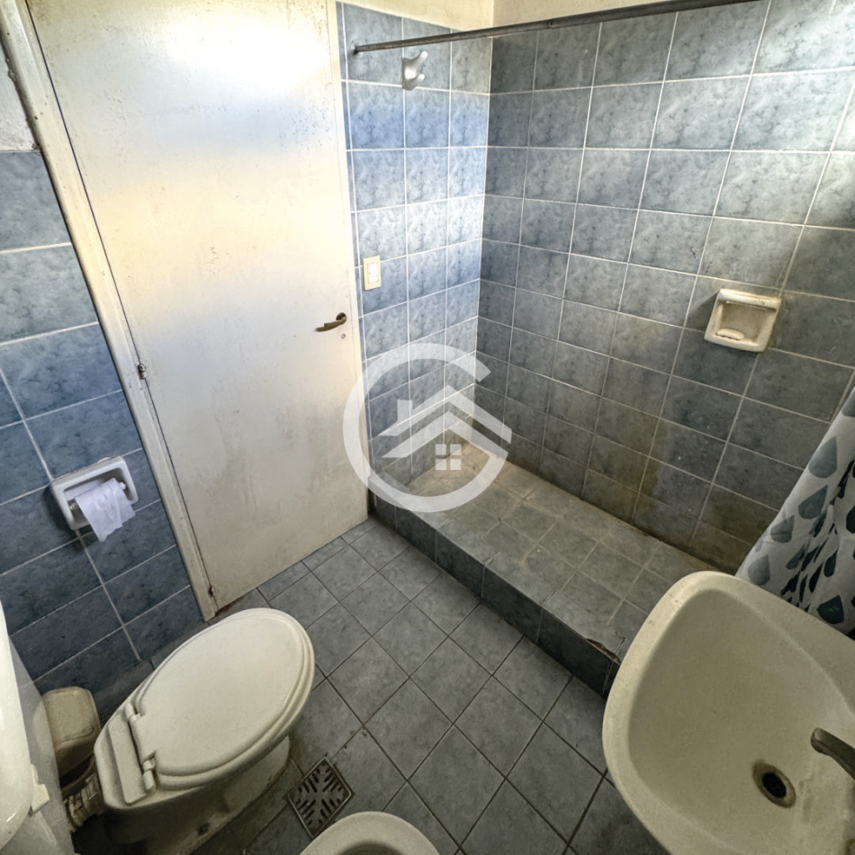 PH dos ambientes con patio, cochera y sin expensas